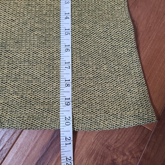 Vintage Yellow Black Stuart Sportman Thick Knit Pullover Sweater Medium FLAWS - Picture 11 of 11